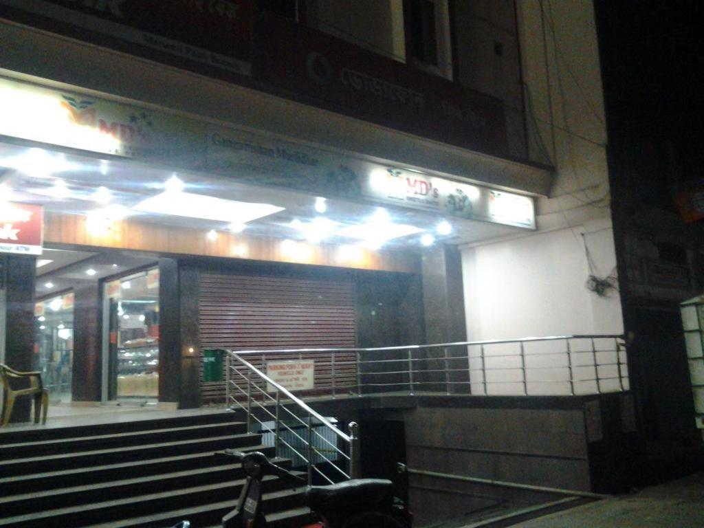 Hotel Md'S Continental Jorhāt 外观 照片