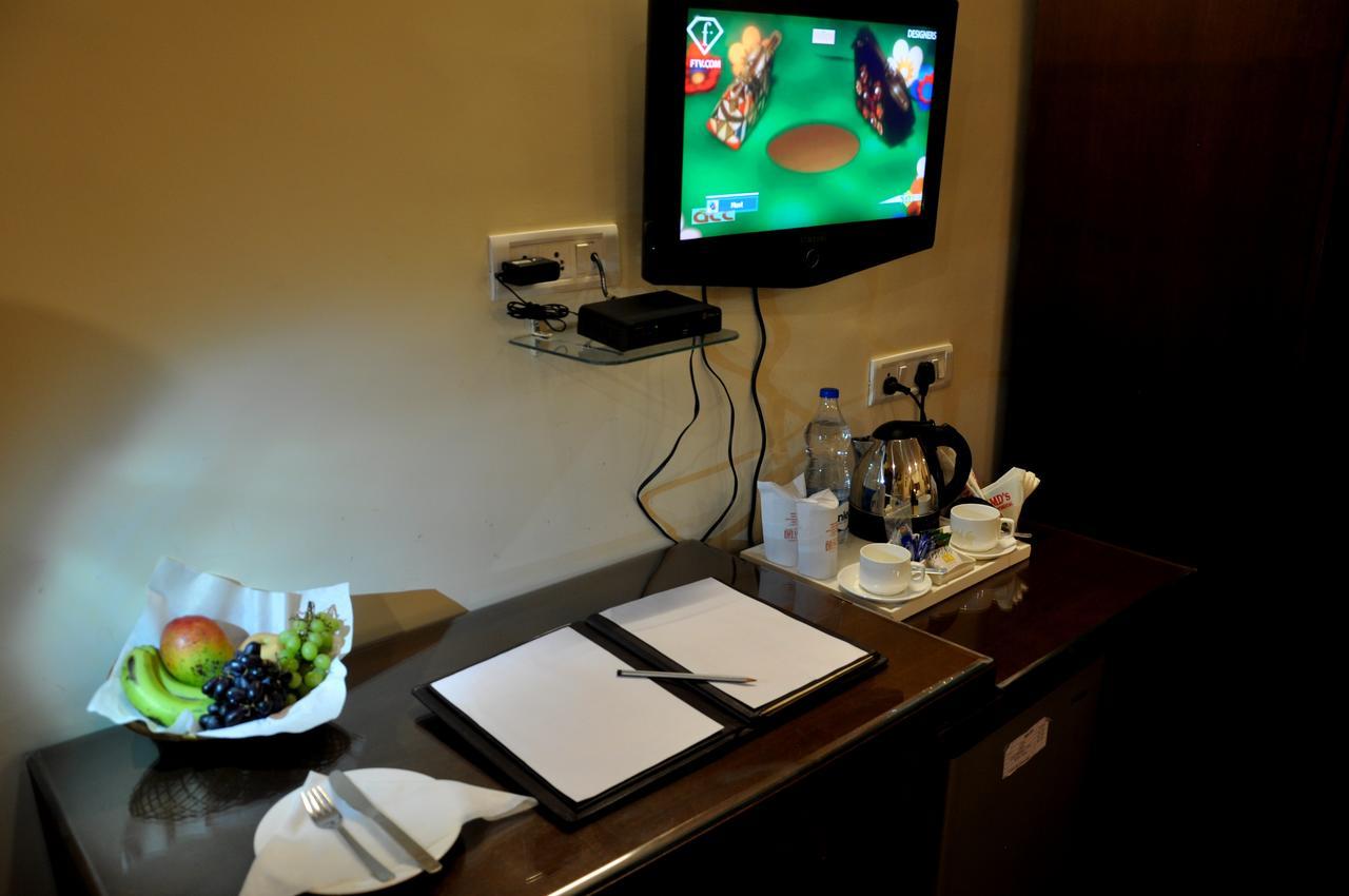 Hotel Md'S Continental Jorhāt 外观 照片