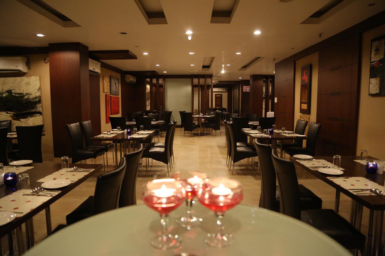Hotel Md'S Continental Jorhāt 外观 照片